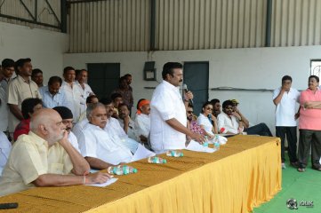 Telugu Film Industry Participate Swachh Hyderabad